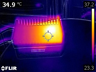 Wärmebild der Dummy Load bei Betrieb mit 100 Watt nach etwa 10 Minuten